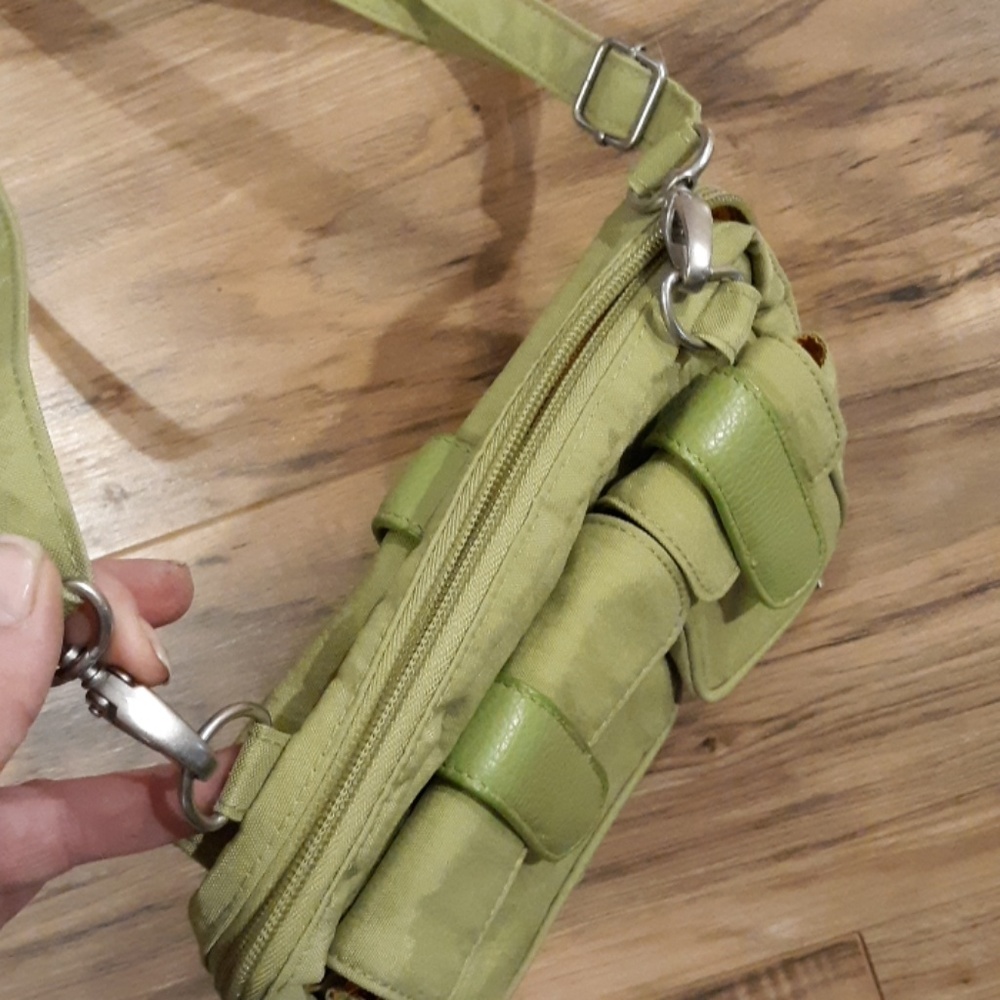 Baggallini Multi Functional Crossbody Travel Bag. - image 7